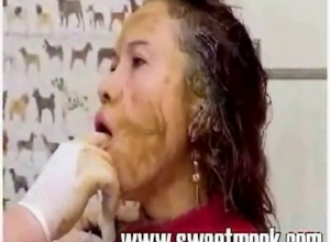 5 pounds of shit is not the limit for this hoe